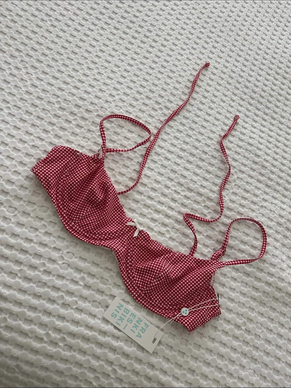 Frankie’s Bikini Cola Underwire Balconette Bikini Top. Size M NWT